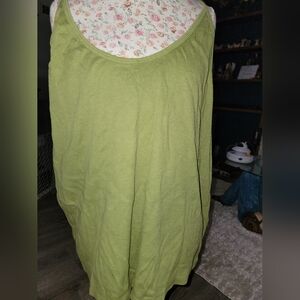 NWT Green Sleeveless Top Size 3X